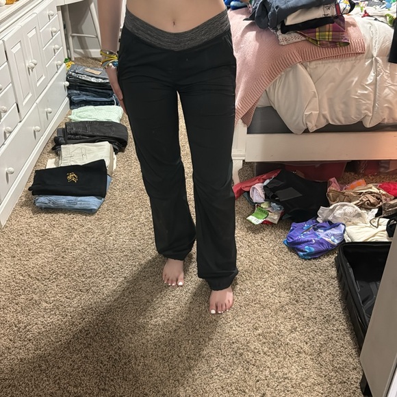 Lululemon Workout Pants - Picture 8 of 10
